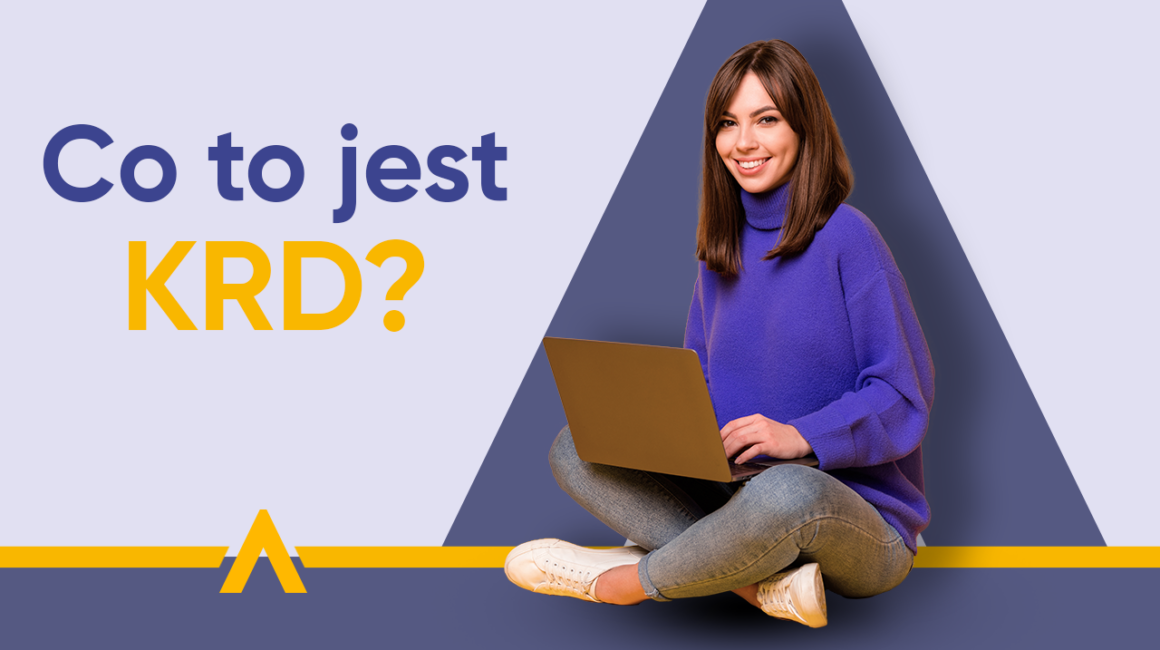 Uśmiechnięta kobieta z laptopem siedząca obok napisu "Co to jest KRD?"